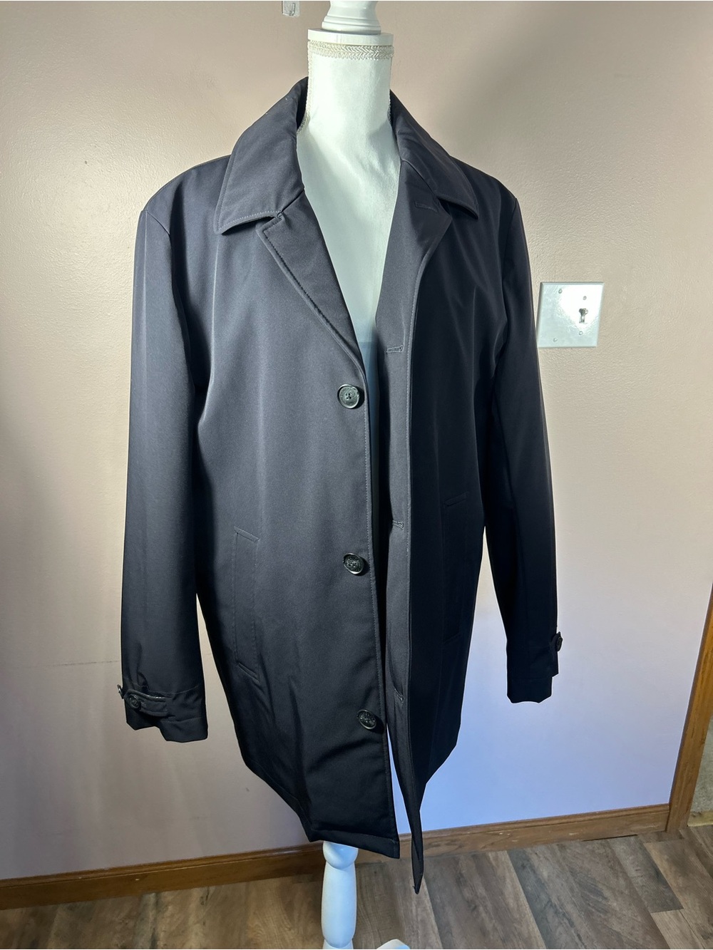 Calvin Klein Black Trench Coat - Single-Breasted Classic